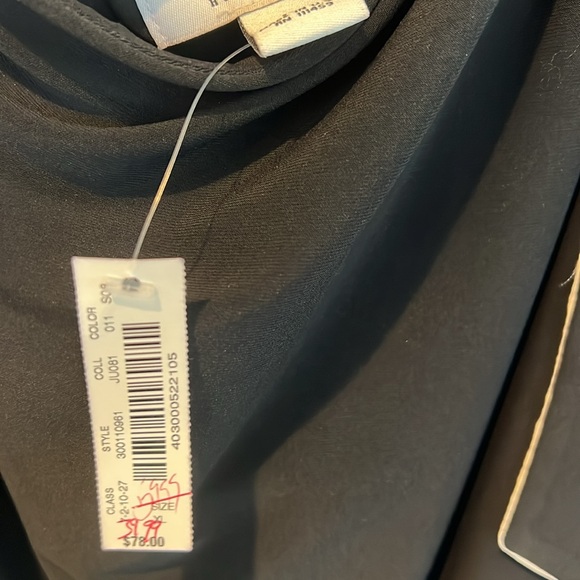 WHBM swing one shoulder tank - Picture 2 of 3